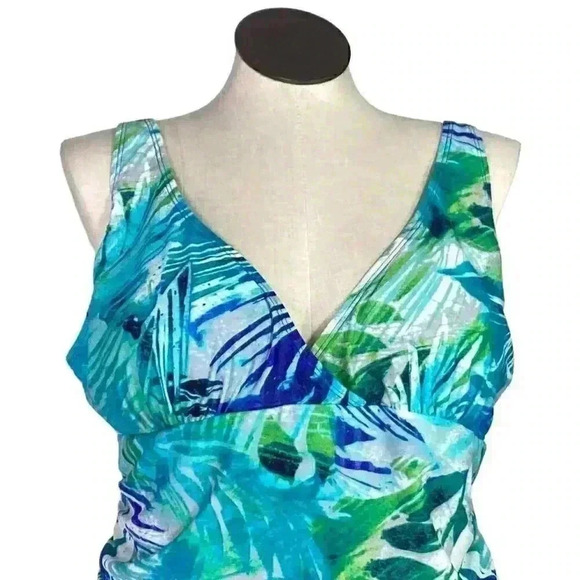 Simply Swim Women 24W Tropical Leaf Print Tankini Swim Top Blue White Padded NEW - Picture 2 of 12